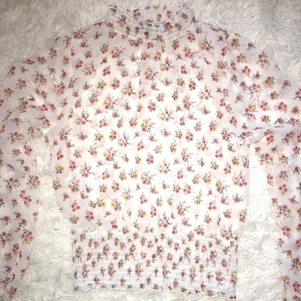 Chiffon White Floral Mock Neck Blouse with Puff Poet Sleeves & Gathered Waist, S